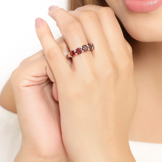 5 Garnets 5 Stone Ring in .925 Sterling Silver