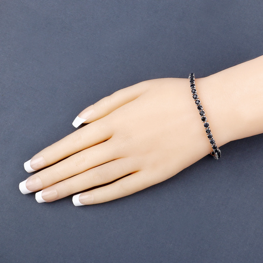 Tennis Bracelet in .925 Sterling Silver with Sapphire