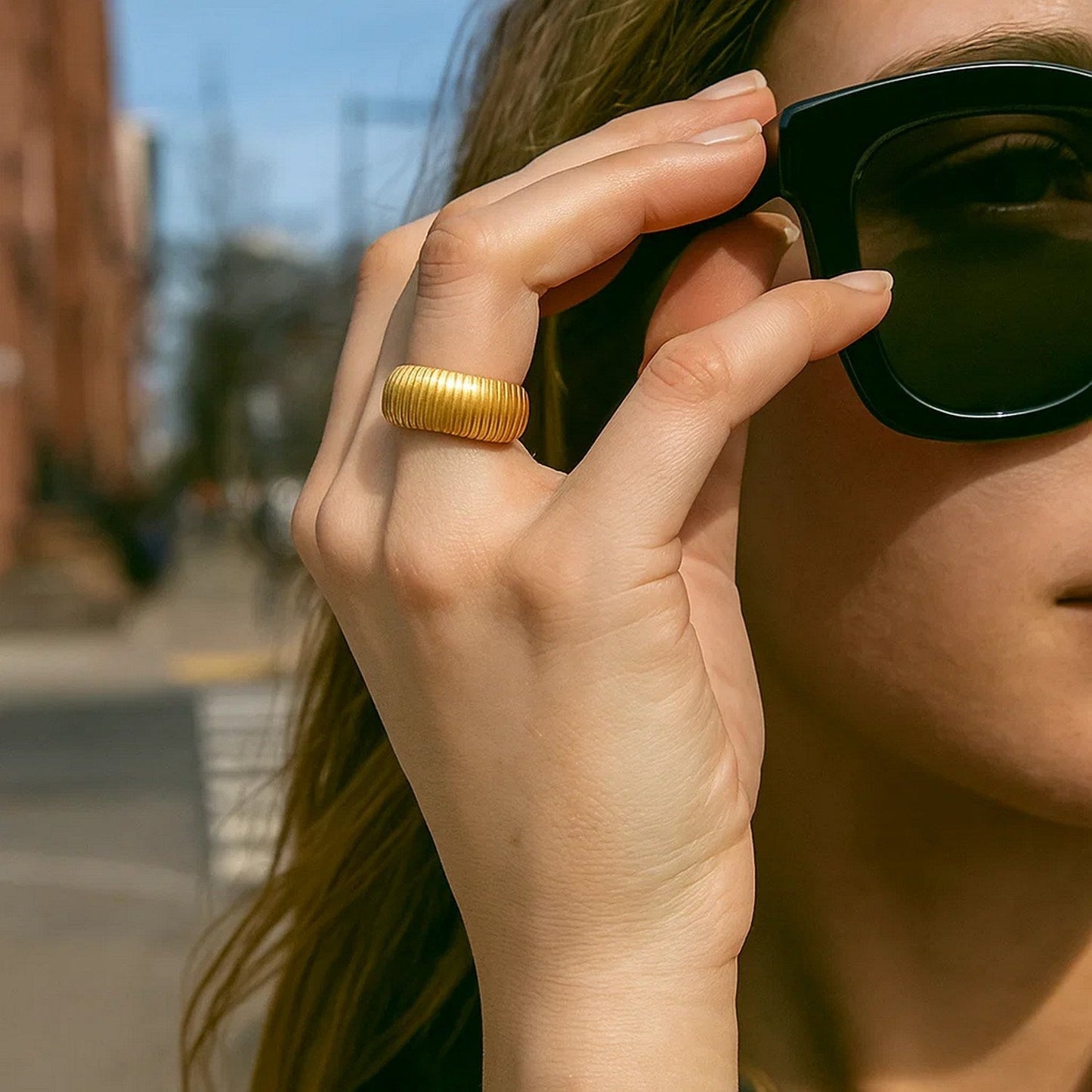 14K Yellow Gold Thick Tubogas Ring (9.90 mm) 