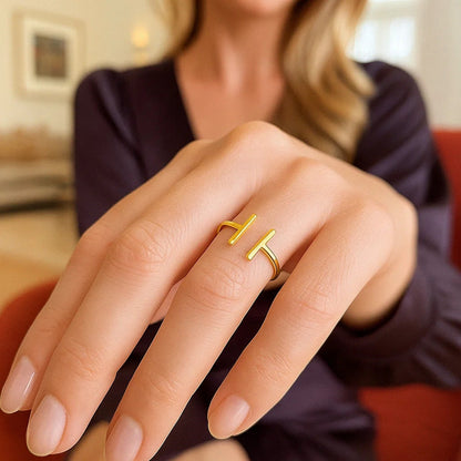 14k Yellow Gold Open Ring with Bars 